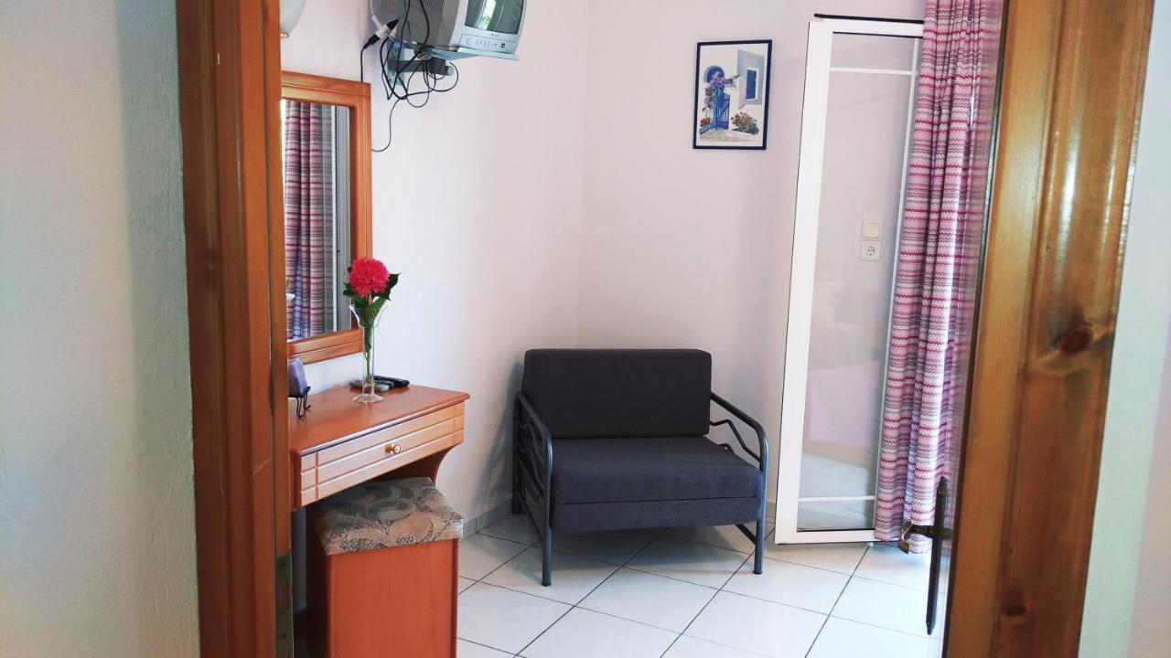 סקאלה פוטאמיאס Filio Studios מראה חיצוני תמונה