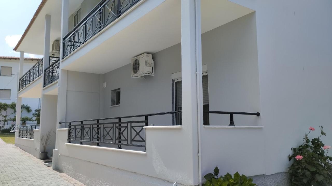 סקאלה פוטאמיאס Filio Studios מראה חיצוני תמונה